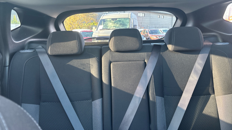 Nissan Qashqai 1.5 dCi N-Connecta 5dr Diesel Hatchback